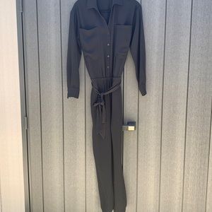 FRAME black jumpsuit, sZ: XS. Classic look
